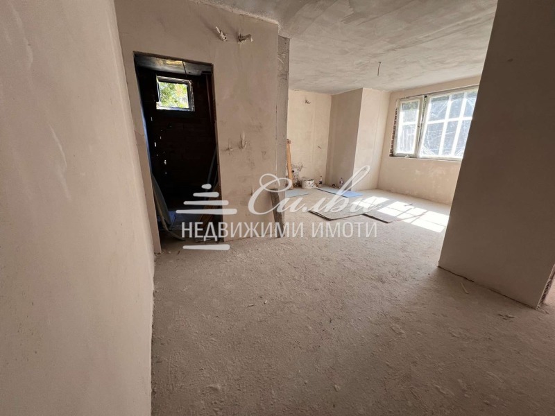 À venda  1 quarto Targovichtche , Varocha , 70 m² | 56372032 - imagem [2]