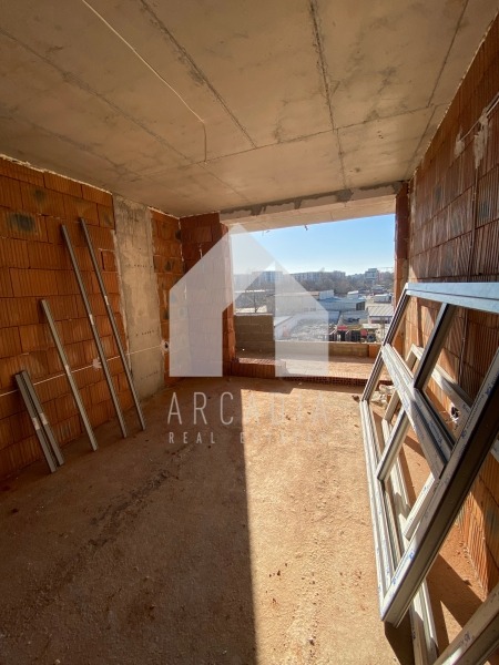 Продава 3-СТАЕН, гр. Пловдив, Въстанически, снимка 3 - Апартаменти - 50311709