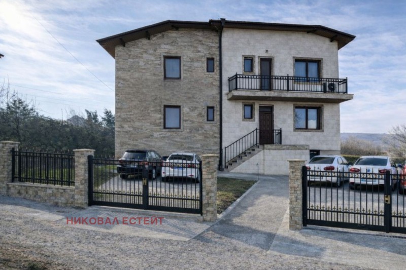 Продава 4-СТАЕН, гр. София, с. Лозен, снимка 6 - Апартаменти - 53541950