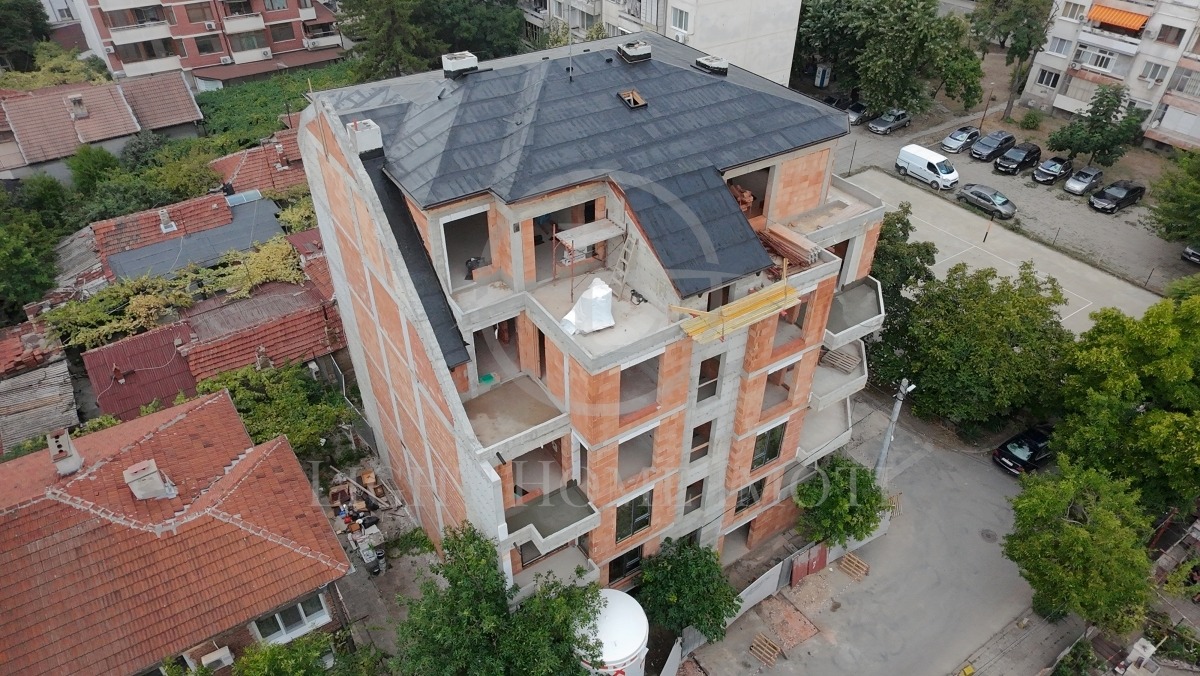 Продава 3-СТАЕН, гр. Пловдив, Кючук Париж, снимка 2 - Апартаменти - 51821104