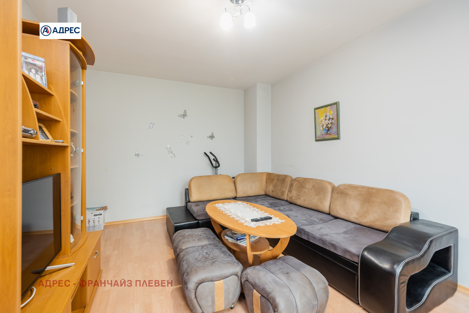 Продава 3-СТАЕН, гр. Плевен, Идеален център, снимка 2 - Апартаменти - 54120679