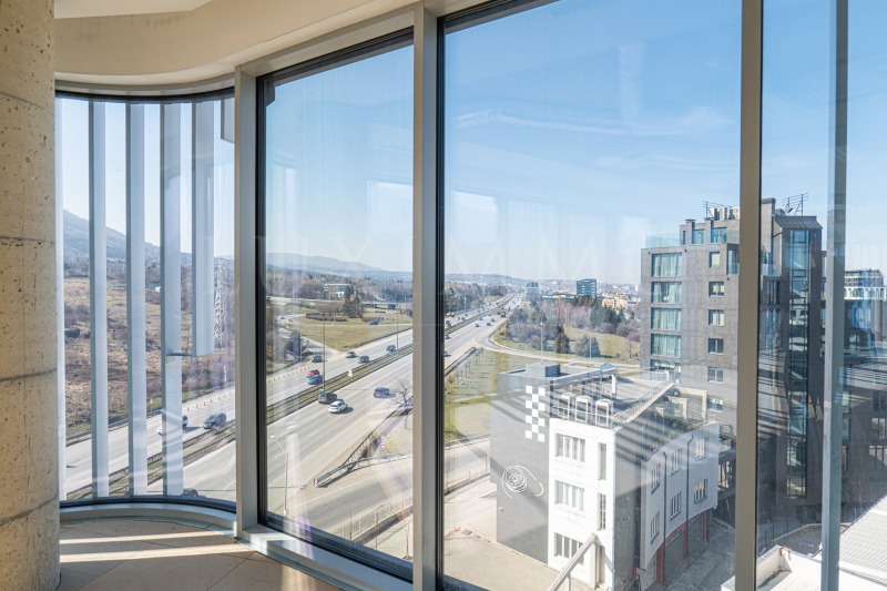 Продава ОФИС в град София, Манастирски ливади - 396 кв.м / 1 307 460 € » 2 557 169.49 лв., ЛУКСИММО