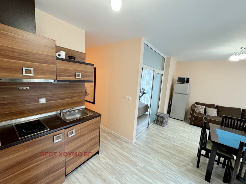 À venda  2 quartos região Burgas , k.k. Slantchev briag , 70 m² | 90980140 - imagem [9]