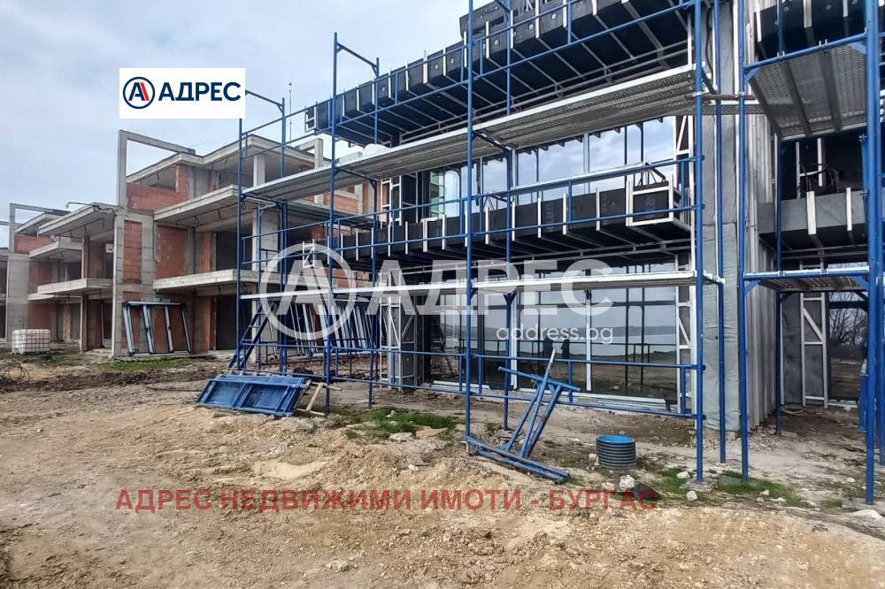 Продава 1-СТАЕН, гр. Бургас, Сарафово, снимка 4 - Апартаменти - 54142560