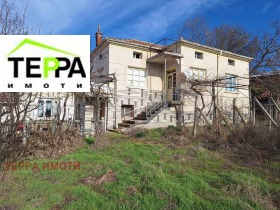 Продажба на имоти в с. Винарово, област Стара Загора - изображение 2 