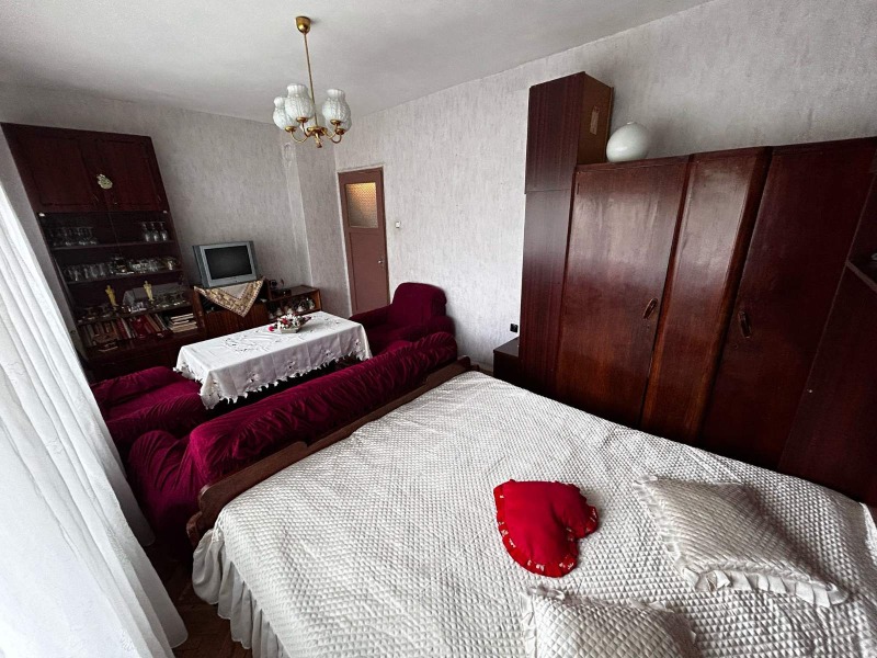 Продава 2-СТАЕН, гр. Шумен, Херсон, снимка 3 - Апартаменти - 52753485