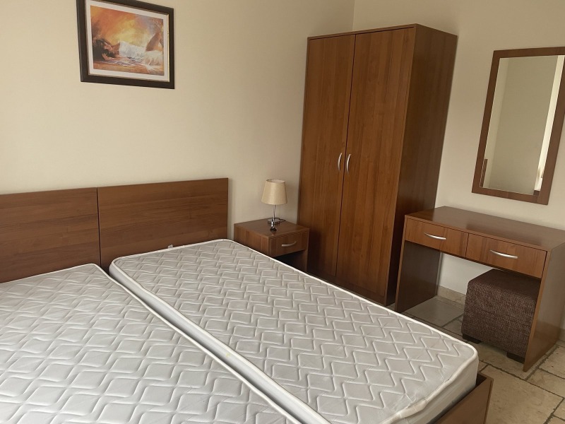 Продава 3-СТАЕН, с. Топола, област Добрич, снимка 8 - Апартаменти - 52625572