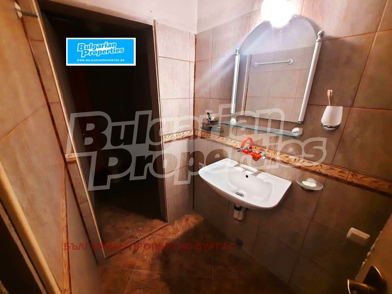 Продава ОФИС, гр. Бургас, Възраждане, снимка 16 - Офиси - 52479999