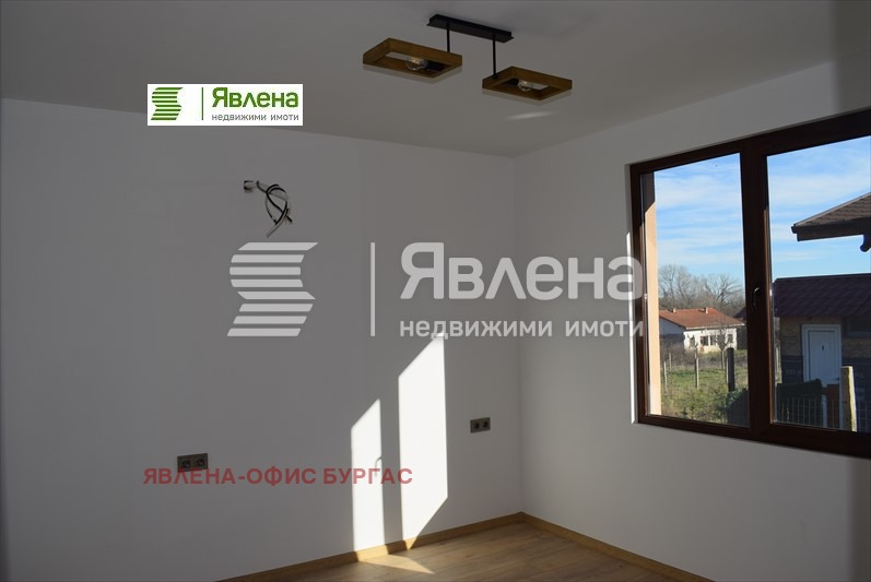 Продава КЪЩА, с. Велика, област Бургас, снимка 4 - Къщи - 48985015