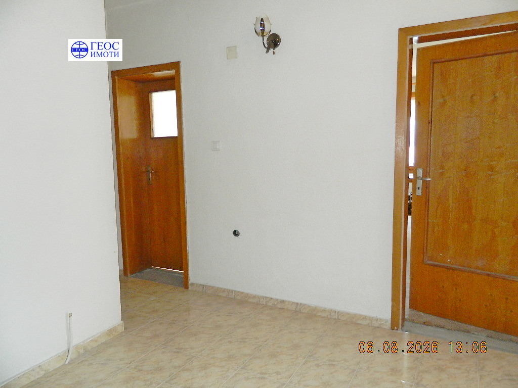 Продава ЕТАЖ ОТ КЪЩА, гр. Смолян, Горно Райково, снимка 2 - Етаж от къща - 55846596