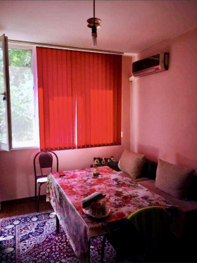 2 chambres Tri tchoutchoura - yug, Stara Zagora 9