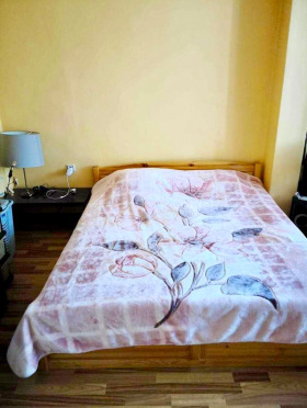 2 chambres Tri tchoutchoura - yug, Stara Zagora 7