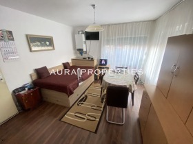 2 slaapkamers Orel, Razgrad 3