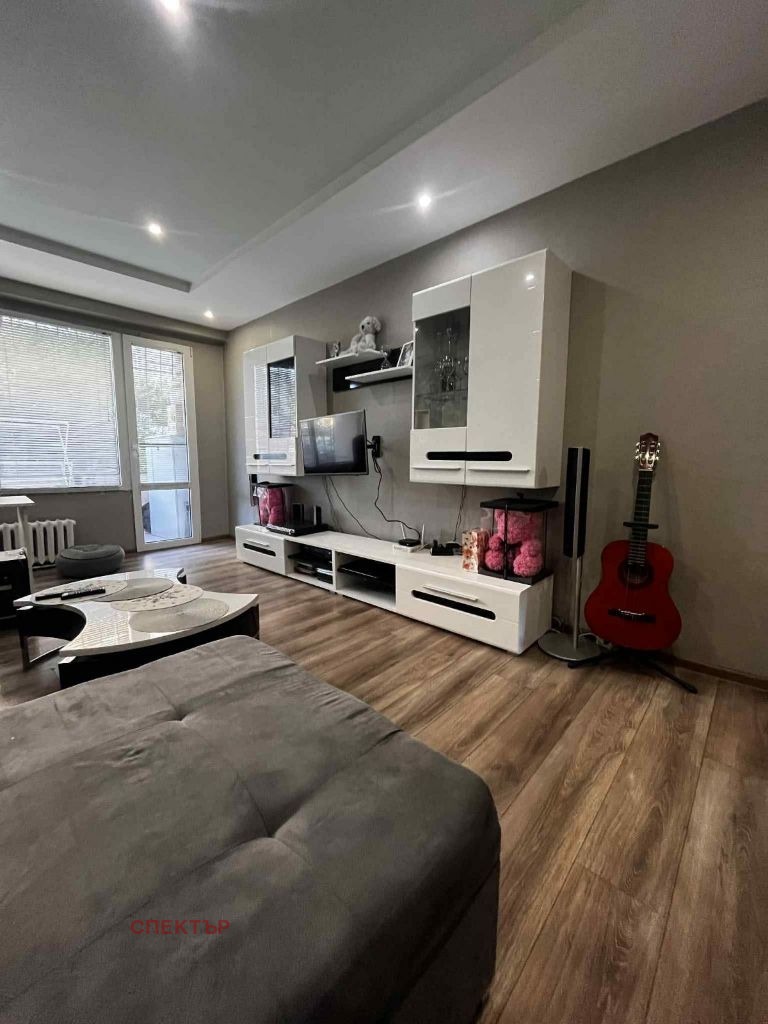 Na prodej  1 ložnice Pernik , Mošino , 65 m2 | 67495575