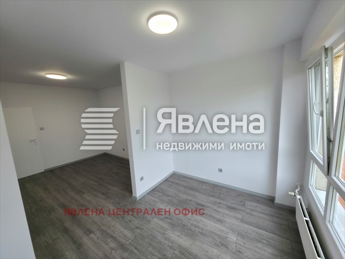 Продава 2-СТАЕН, гр. София, Младост 3
