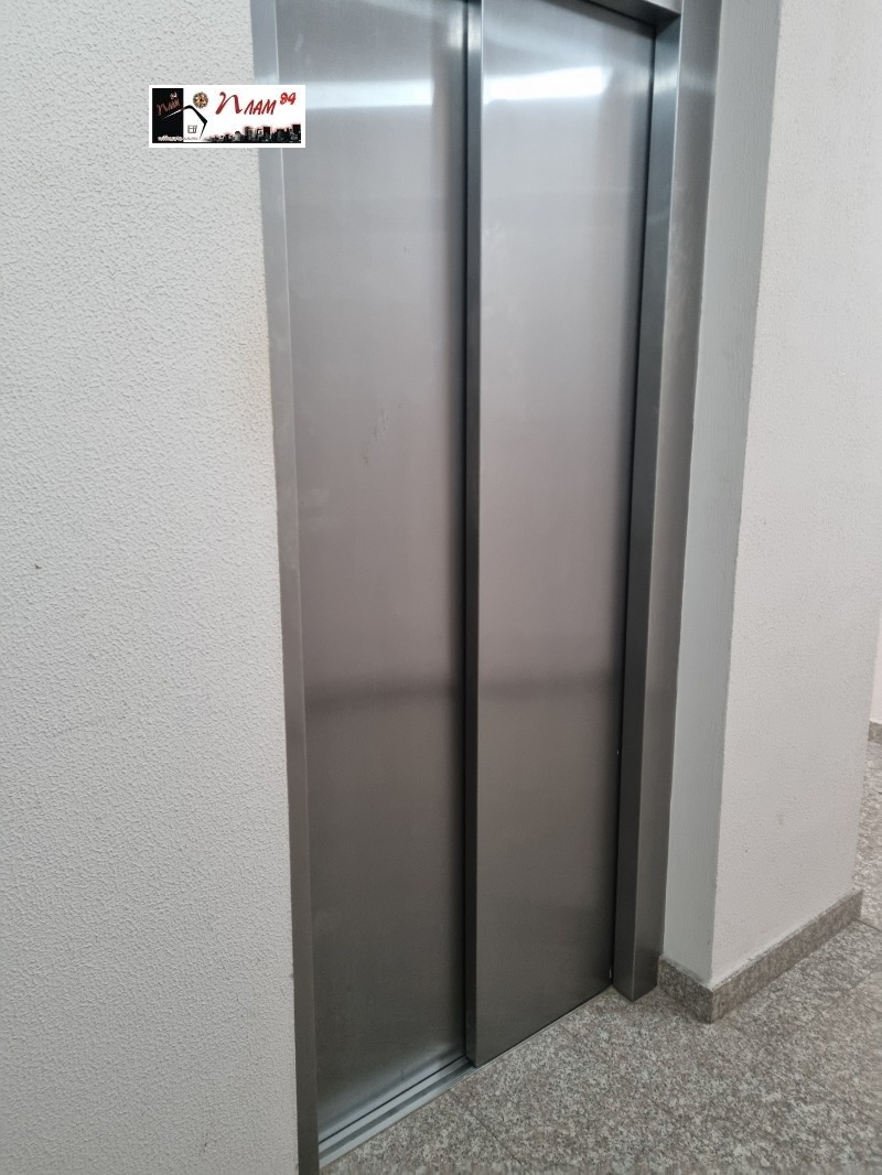 Na prodej  Kancelář Varna , Levski 2 , 79 m2 | 92165550