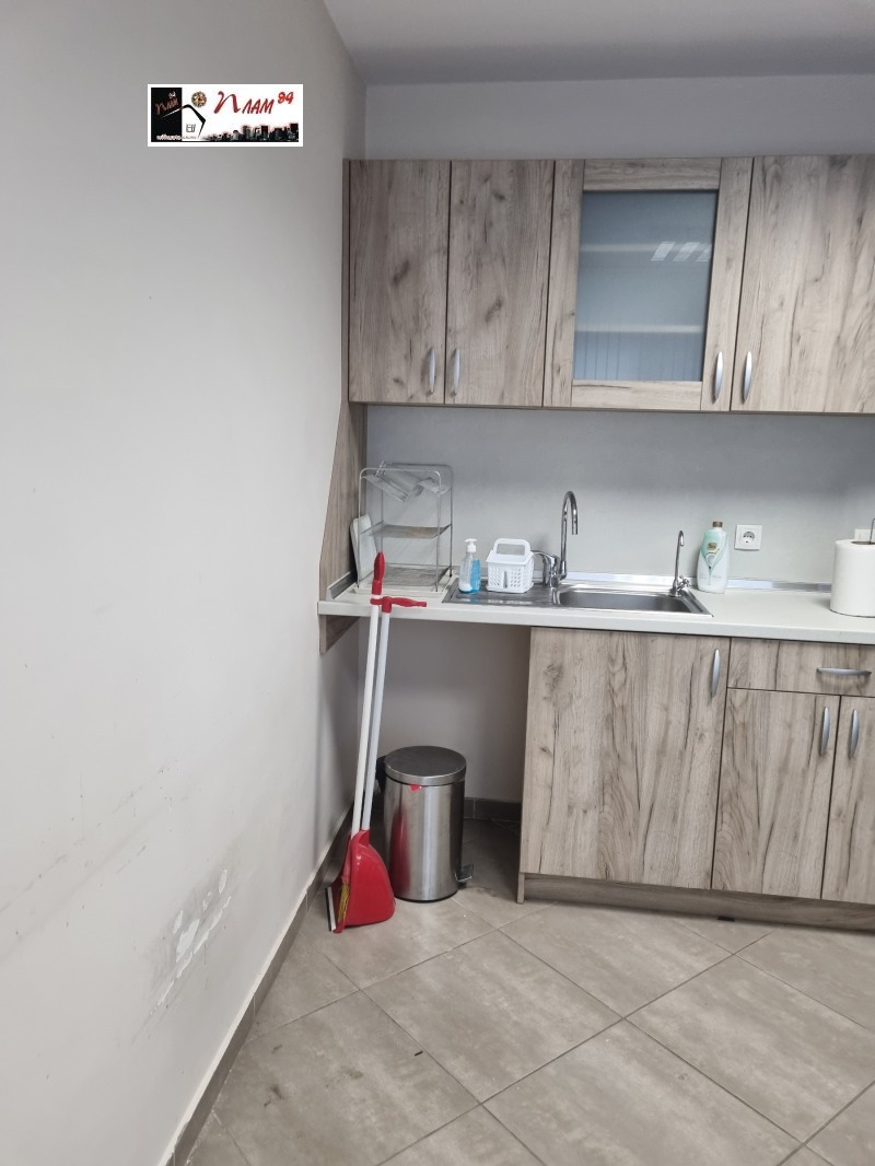 Na prodej  Kancelář Varna , Levski 2 , 79 m2 | 92165550 - obraz [8]