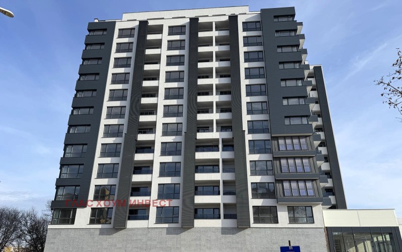 Продава  Гараж град Русе , Ялта , 30 кв.м | 54615464