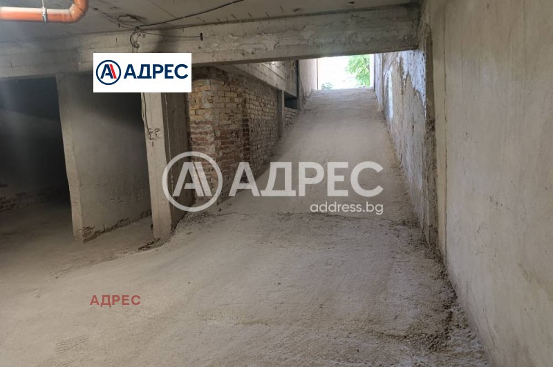 Te koop  Garage Varna , Tsentar , 25 m² | 45058937 - afbeelding [2]