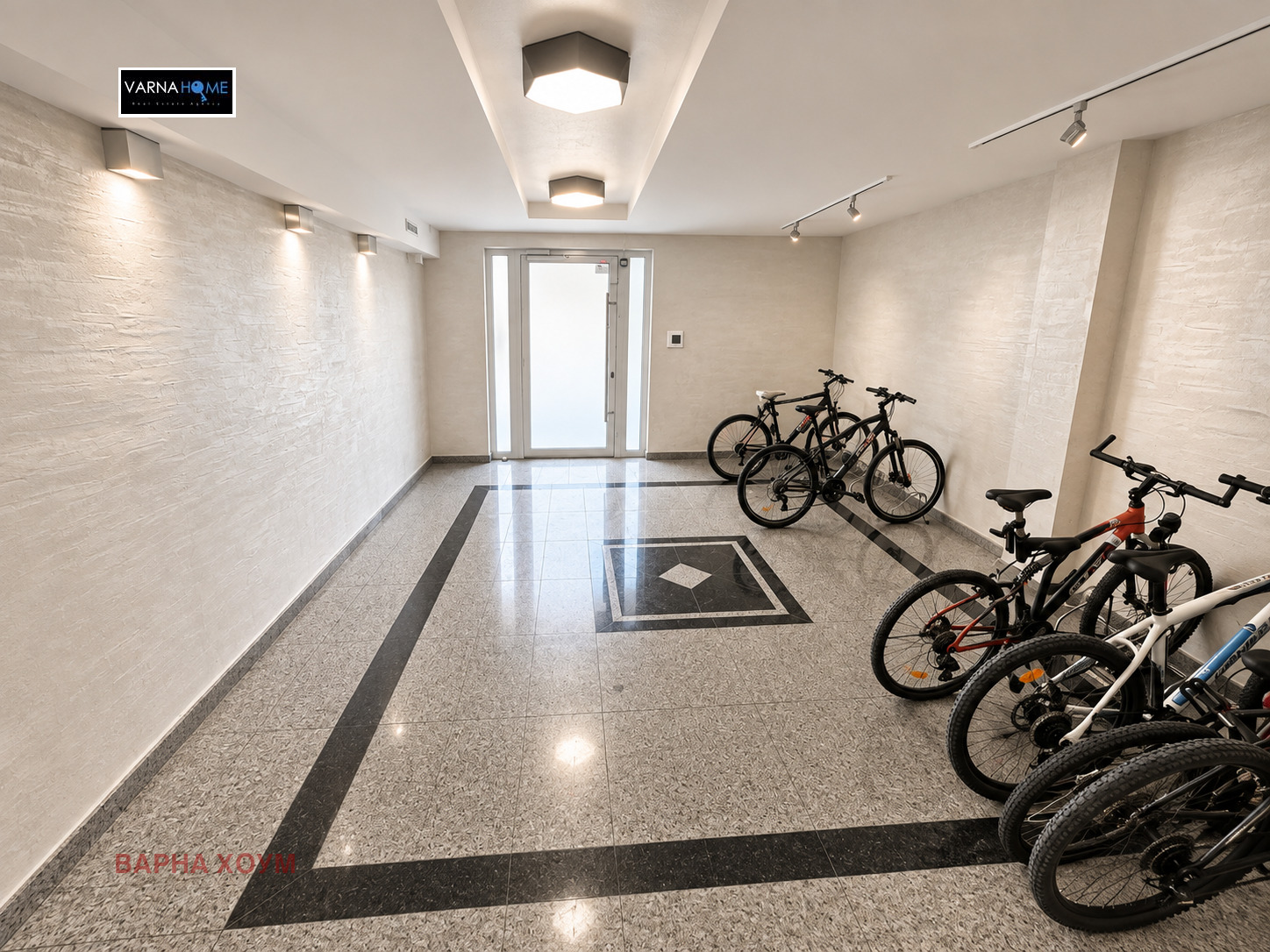 Продава 3-СТАЕН, гр. Варна, Център, снимка 15 - Апартаменти - 56194732