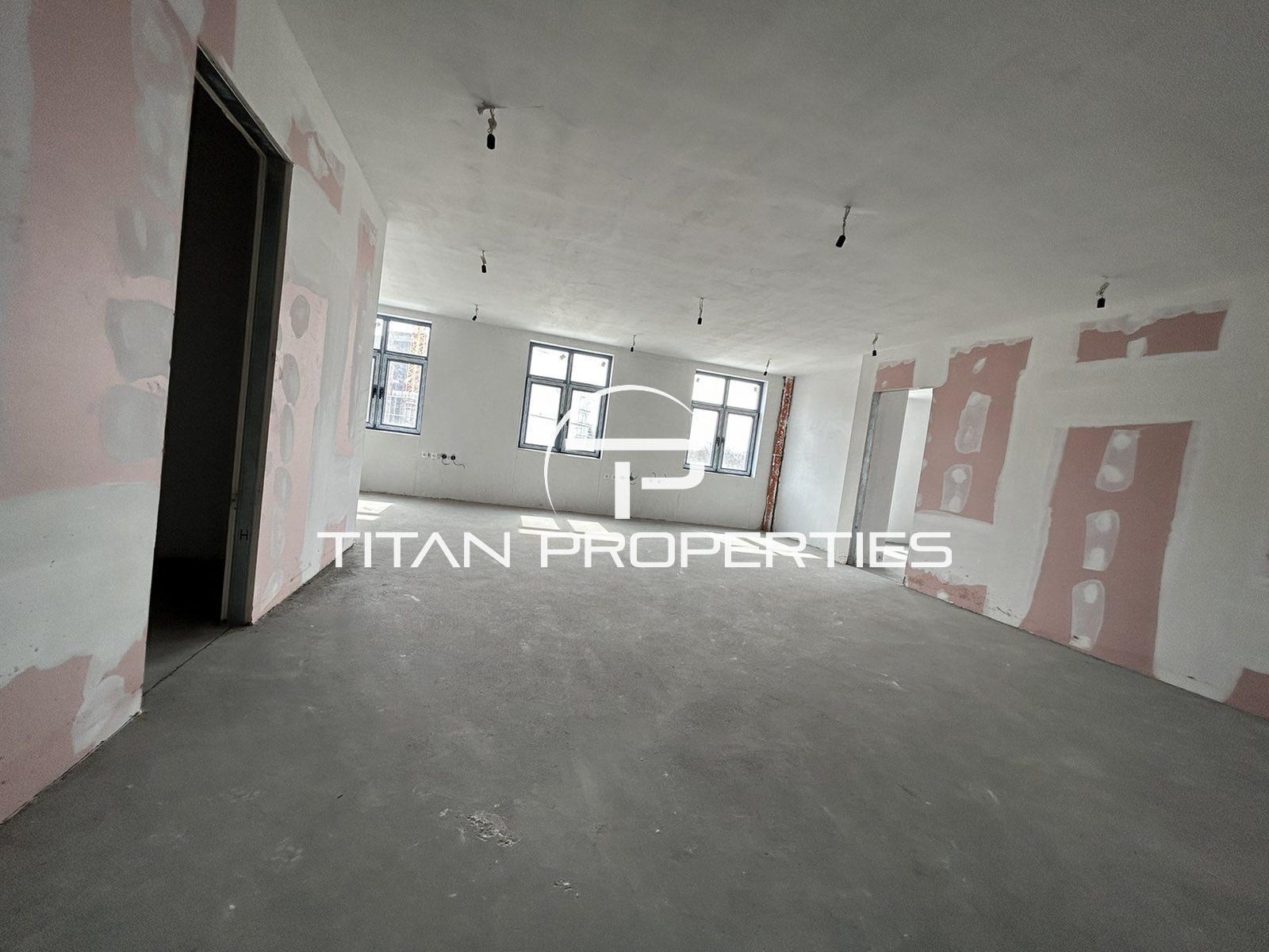 Продава ОФИС, гр. Пловдив, Център, снимка 2 - Офиси - 49907276