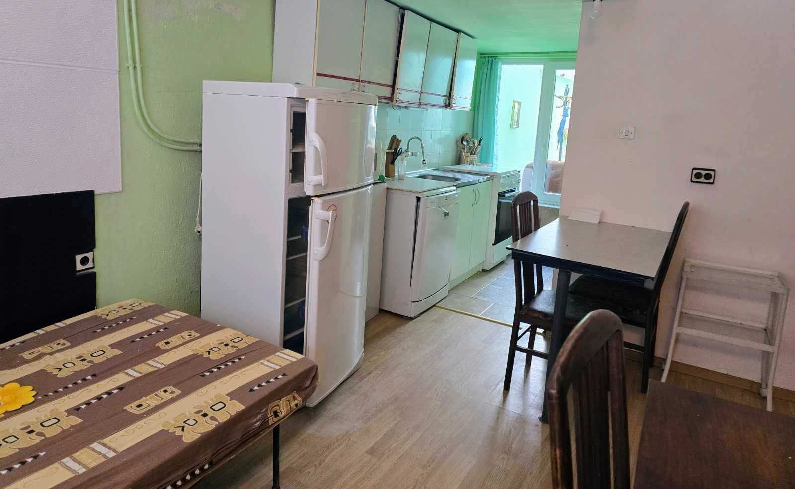 Продава КЪЩА, с. Нареченски бани, област Пловдив, снимка 9 - Къщи - 54331002