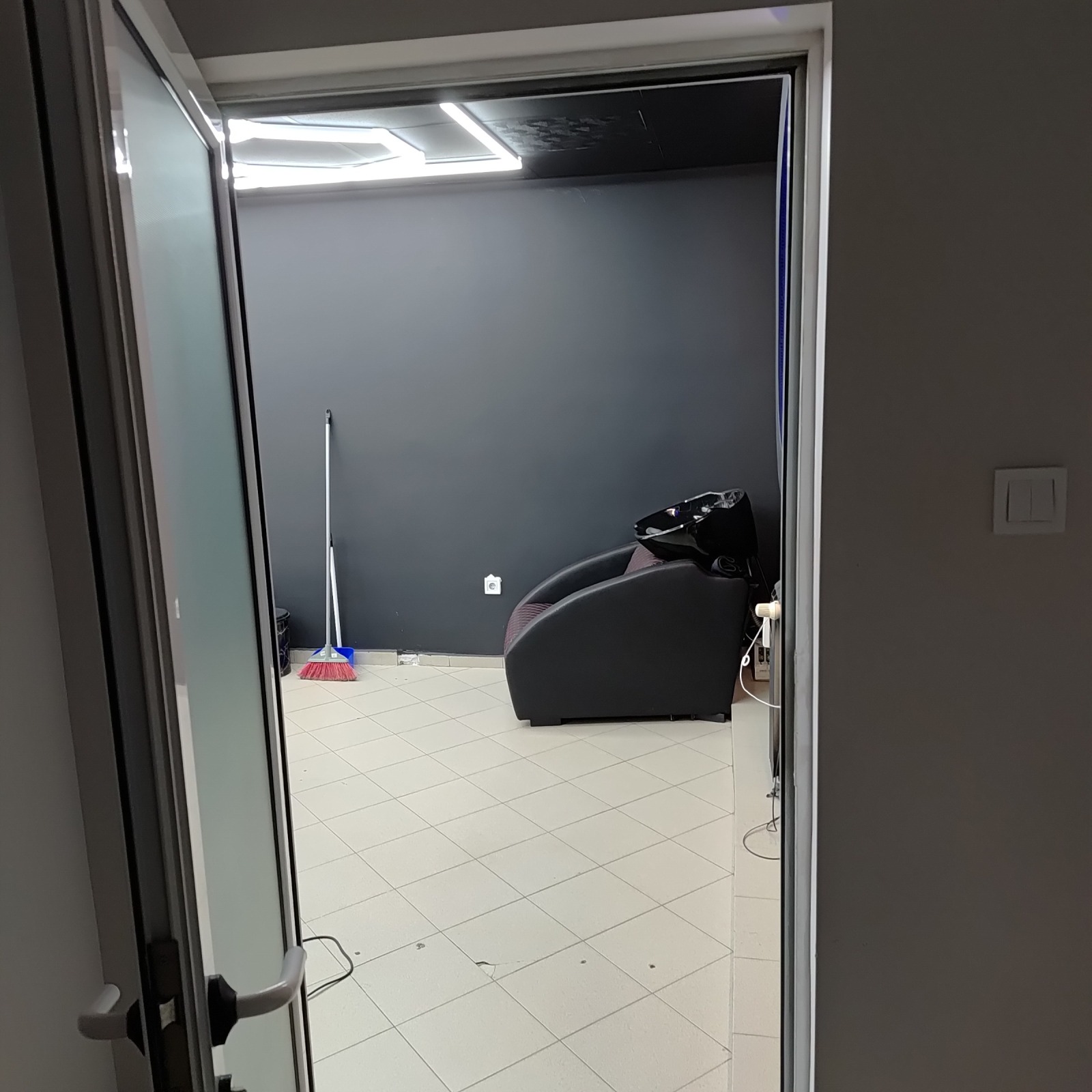 Продава МАГАЗИН, гр. София, Разсадника, снимка 3 - Магазини - 55183729