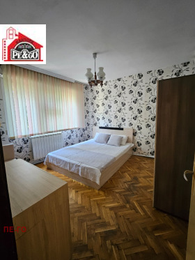 Продава 3-СТАЕН, гр. Пазарджик, Идеален център, снимка 9 - Апартаменти - 55104258