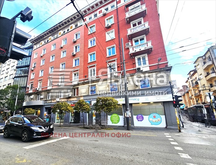 Продава 2-СТАЕН, гр. София, Център