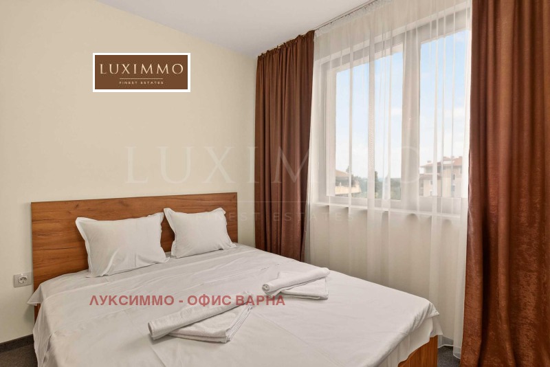 Продава 3-СТАЕН, гр. Варна, к.к. Св.Св. Константин и Елена, снимка 10 - Апартаменти - 52630297