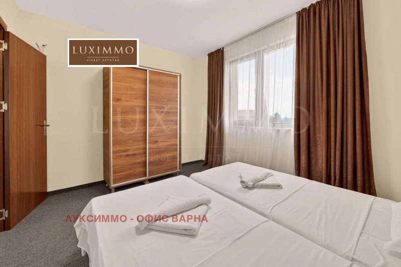 Продава 3-СТАЕН, гр. Варна, к.к. Св.Св. Константин и Елена, снимка 13 - Апартаменти - 52630297