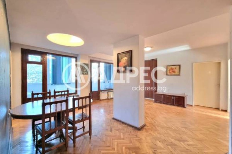 Продава  Многостаен град София , Стрелбище , 114 кв.м | 26972344