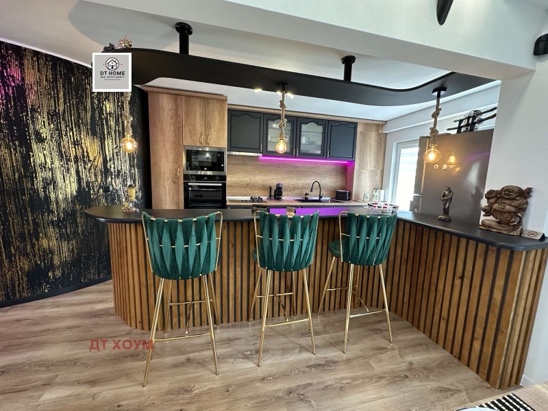 Til salg  Maisonette Ruse , Tsentar , 178 kvm | 28123454 - billede [14]