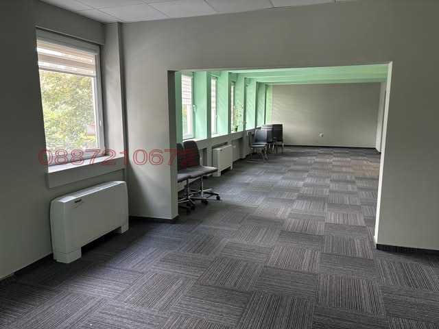 Продава ОФИС, гр. Велико Търново, Център, снимка 2 - Офиси - 53491181