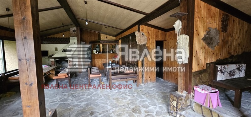 Продава ХОТЕЛ, с. Камен бряг, област Добрич, снимка 9 - Хотели - 53686897