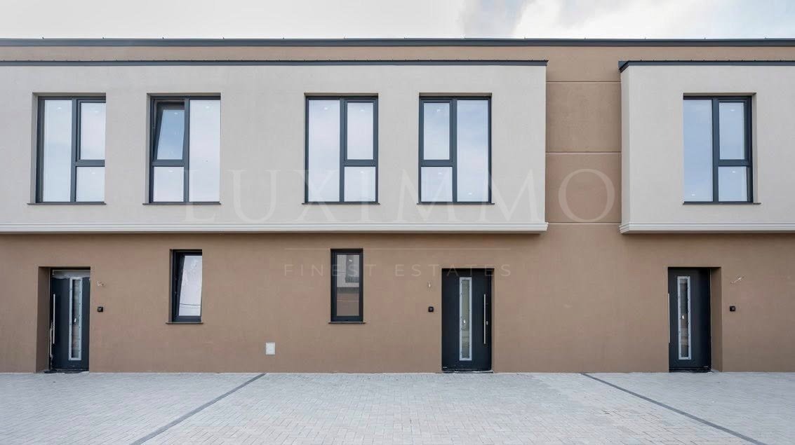 Продава КЪЩА, с. Маноле, област Пловдив, снимка 4 - Къщи - 53241625