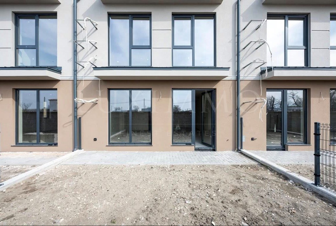 Продава КЪЩА, с. Маноле, област Пловдив, снимка 2 - Къщи - 53241625