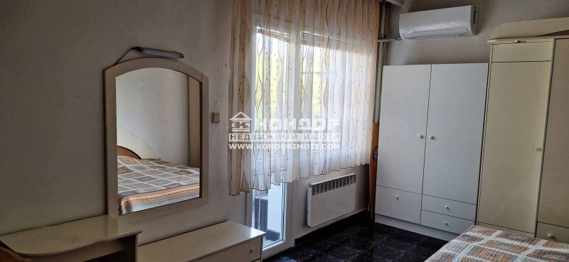 For Sale  1 bedroom Plovdiv , Vastanicheski , 60 sq.m | 90797009 - image [13]