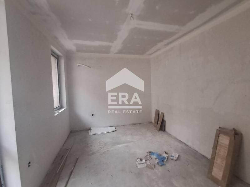 Продава 3-СТАЕН, гр. Варна, Лятно кино Тракия, снимка 3 - Апартаменти - 53009228