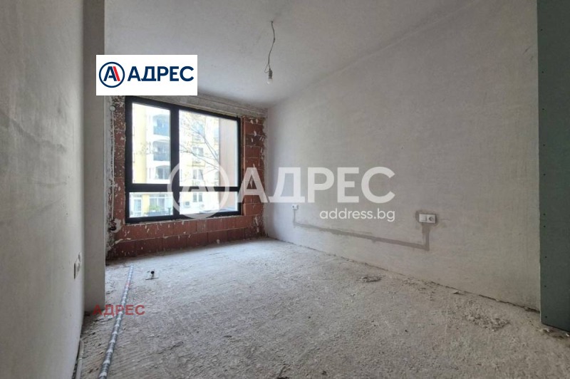 Продава МНОГОСТАЕН, гр. Варна, к.к. Св.Св. Константин и Елена, снимка 12 - Апартаменти - 52690420