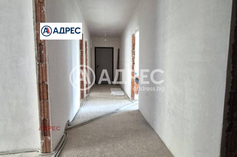 Продава МНОГОСТАЕН, гр. Варна, к.к. Св.Св. Константин и Елена, снимка 14 - Апартаменти - 52690420