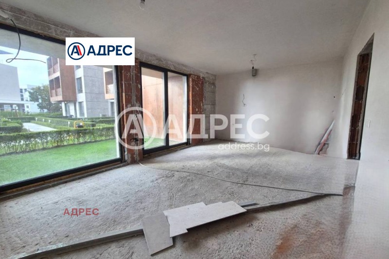 Продава МНОГОСТАЕН, гр. Варна, к.к. Св.Св. Константин и Елена, снимка 5 - Апартаменти - 52690420