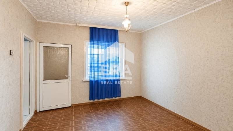Продава КЪЩА, гр. Търговище, Вароша, снимка 7 - Къщи - 55096186