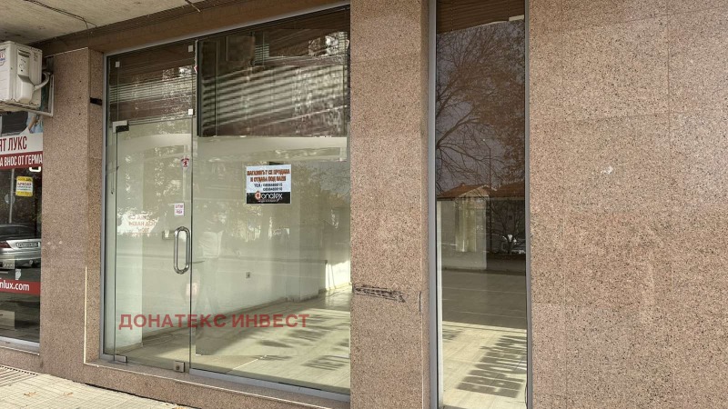 Продава МАГАЗИН, гр. Карлово, област Пловдив, снимка 3 - Магазини - 52490163