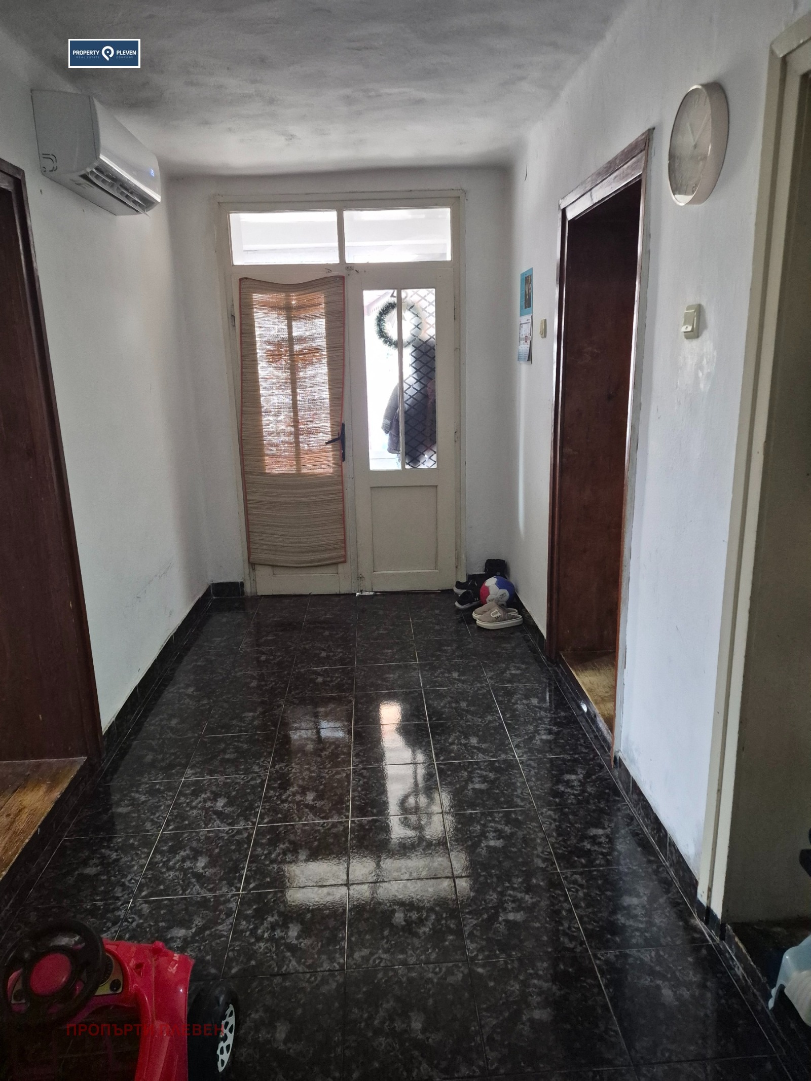 Продава КЪЩА, гр. Долни Дъбник, област Плевен, снимка 11 - Къщи - 53913102