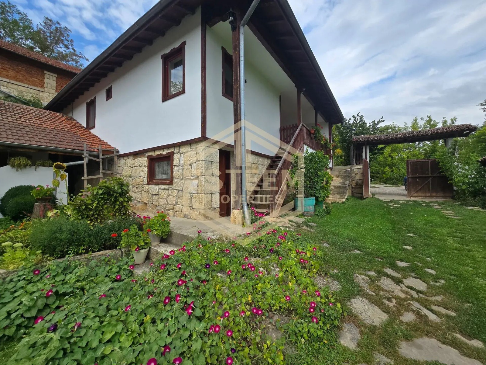 Продава КЪЩА, с. Писанец, област Русе, снимка 2 - Къщи - 55824232