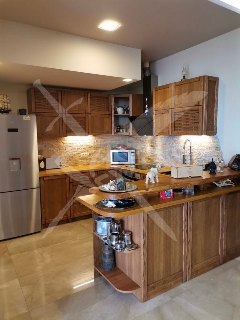 Продава 3-СТАЕН в град София, Овча купел - 198 кв.м / 480 000 € » 938 798.40 лв., ЕКС НВД ООД