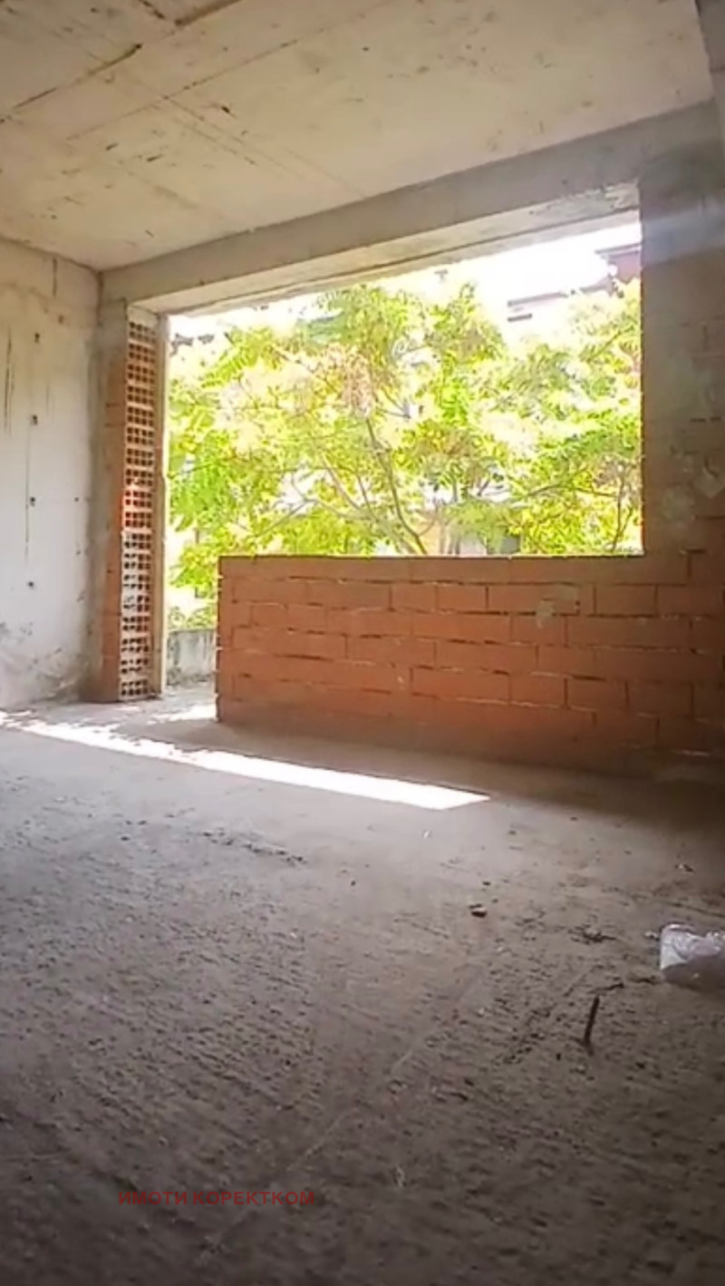 Προς πώληση  2 υπνοδωμάτια Σοφηια , Ρεδυτα , 95 τ.μ | 26398773 - εικόνα [7]