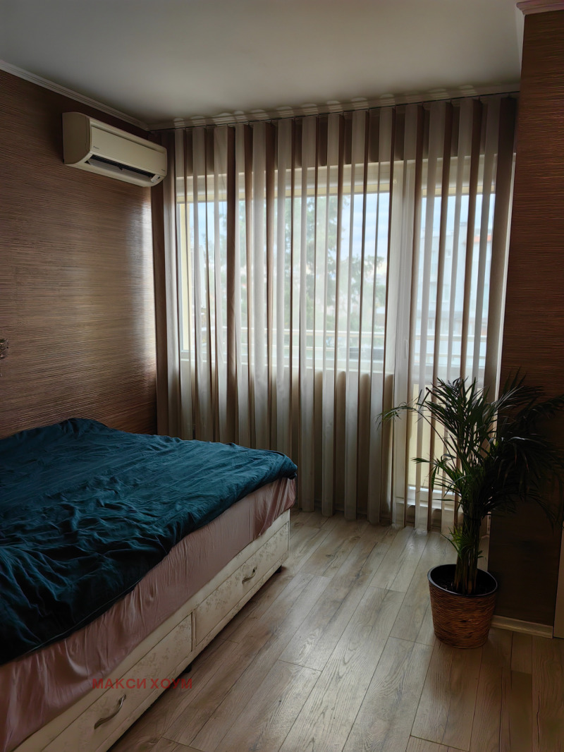 Продава 3-СТАЕН, гр. София, Триъгълника, снимка 3 - Апартаменти - 52585044