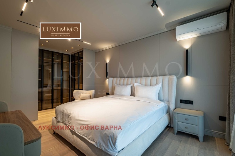 In vendita  3 camere da letto Varna , k.k. Sv.Sv. Konstantin i Elena , 179 mq | 19119557 - Immagine [17]